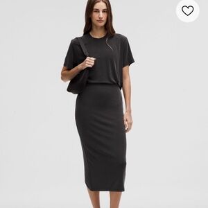 NWT Lululemon Drapey Softstreme Column Midi Skirt Black Size X Small